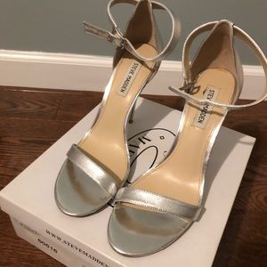 Steve Madden real love silver pumps prom evening